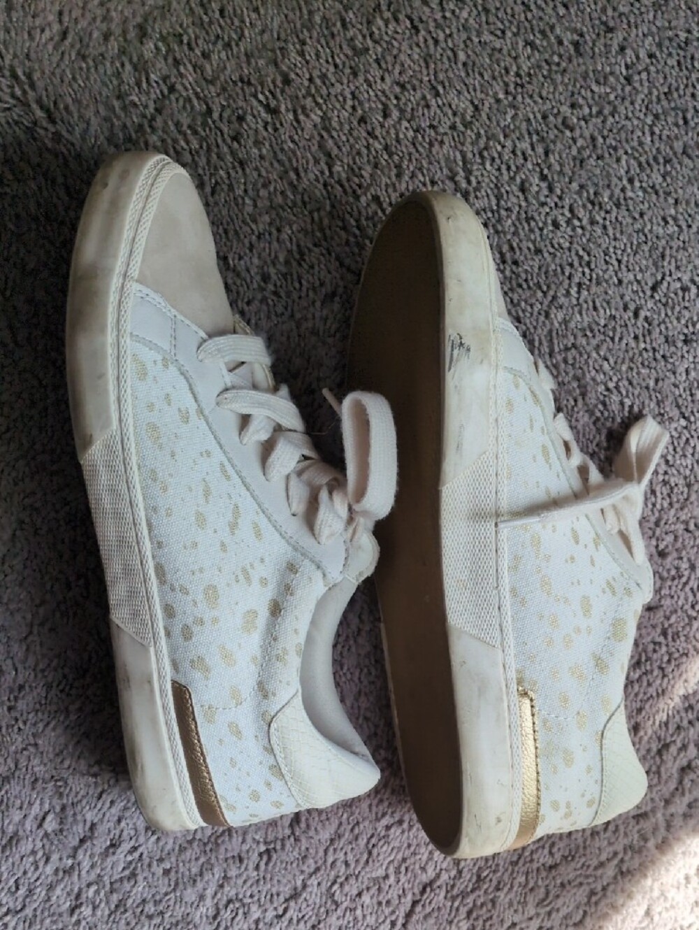 Target White Sneakers with Gold Speckle Detail - Picture 4 of 6
